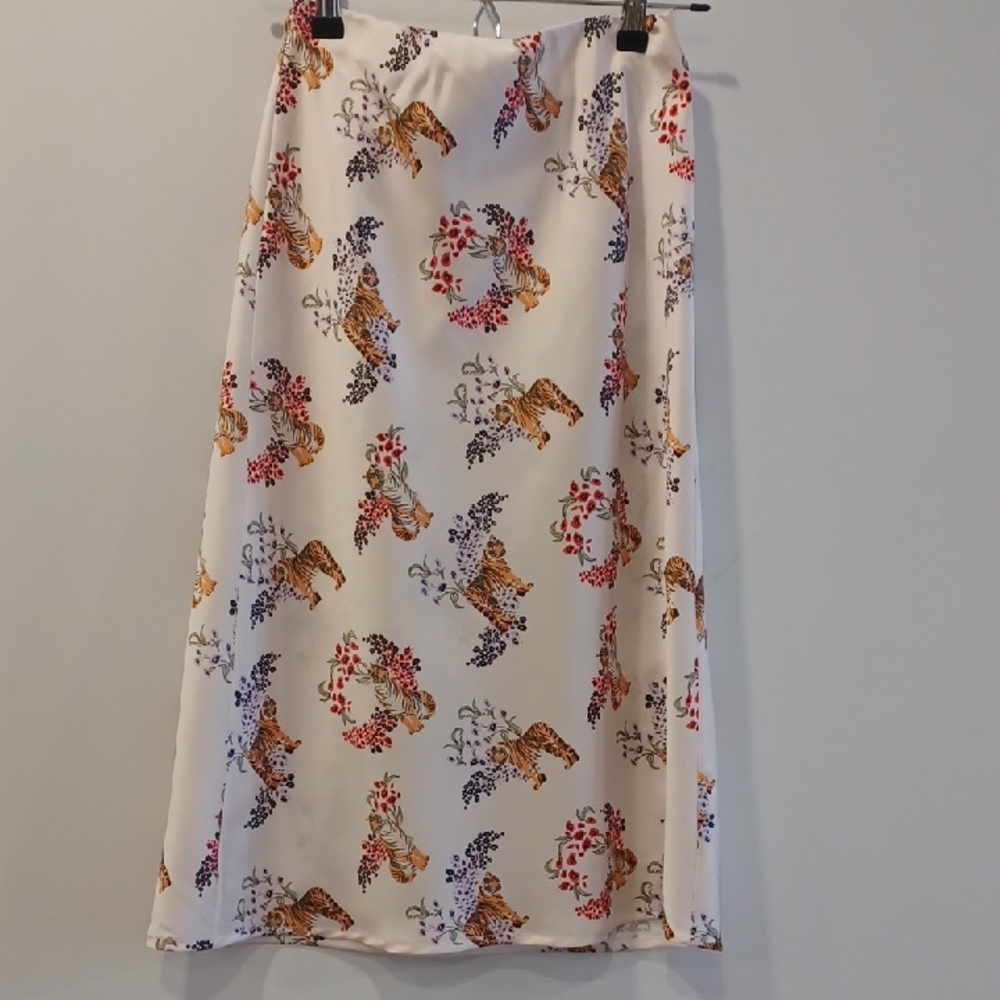 Cream Floral & Tiger Print Mini Skirt